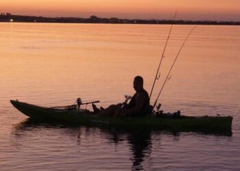 caiaque de pesca